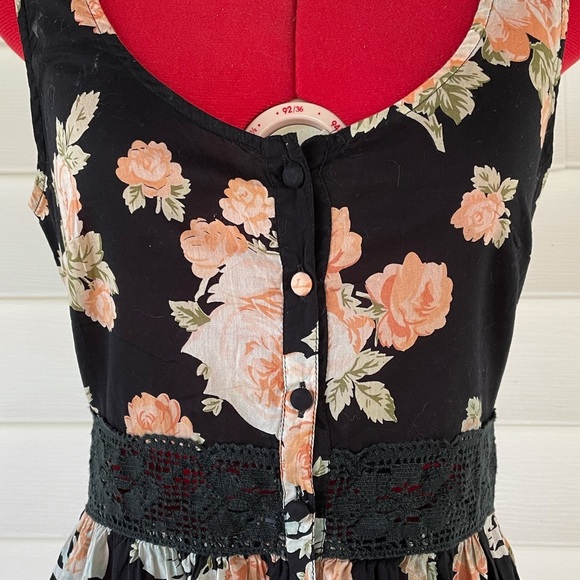 TOPSHOP Black Lace Floral Mini Dress Sz 6 - Picture 6 of 11
